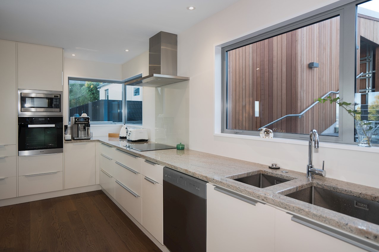 Gold rush House Image 5