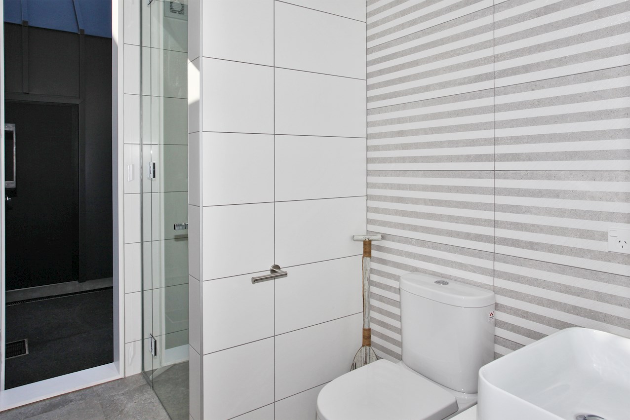 Push the boat out House Image 25