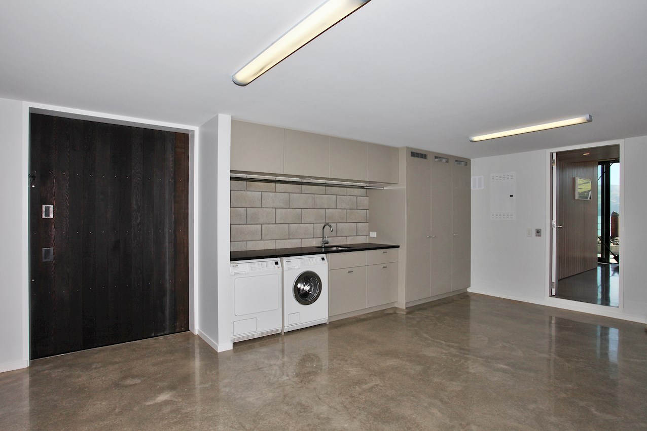 Push the boat out House Image 29