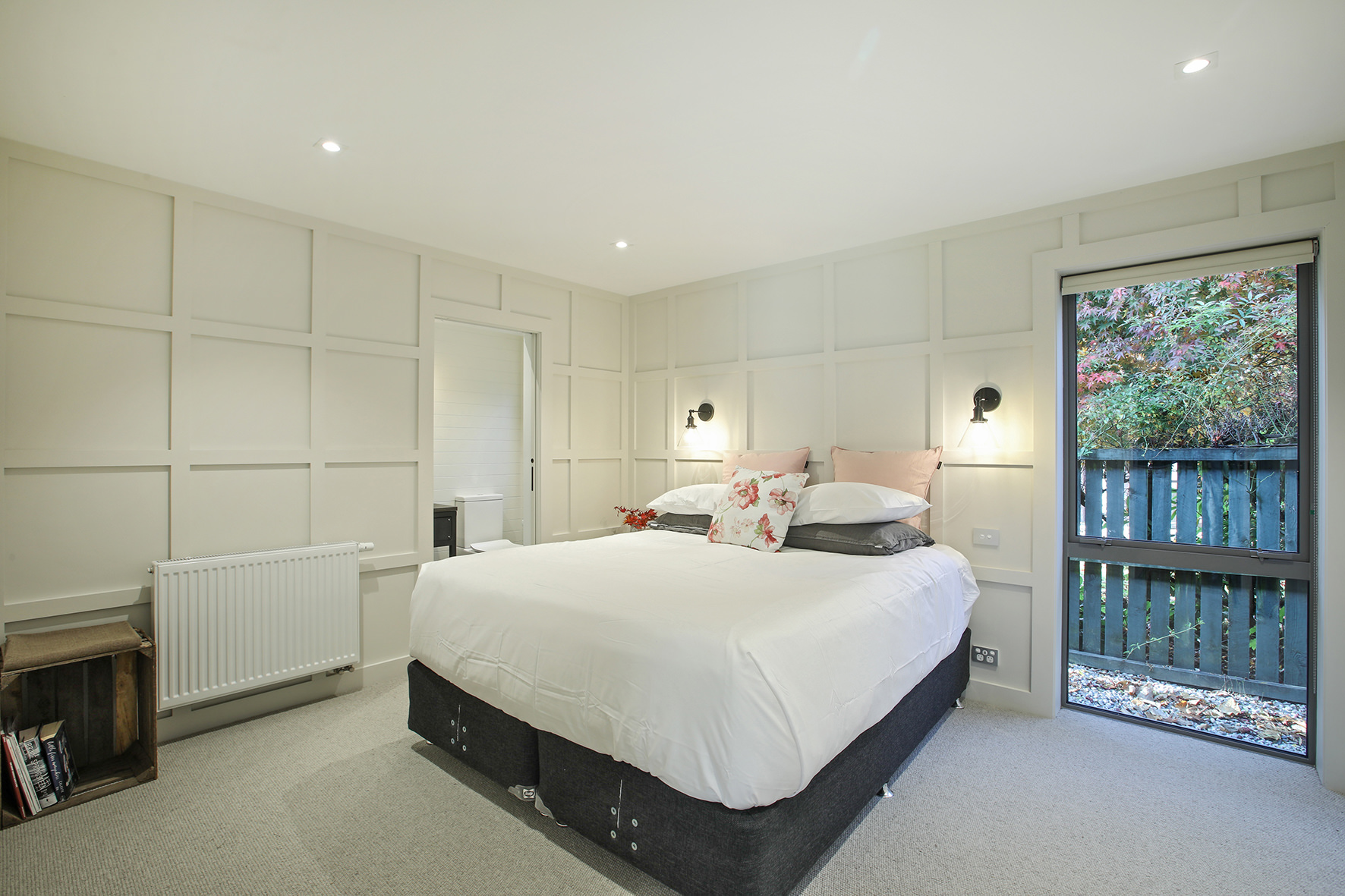 Cabin fever House Image 16