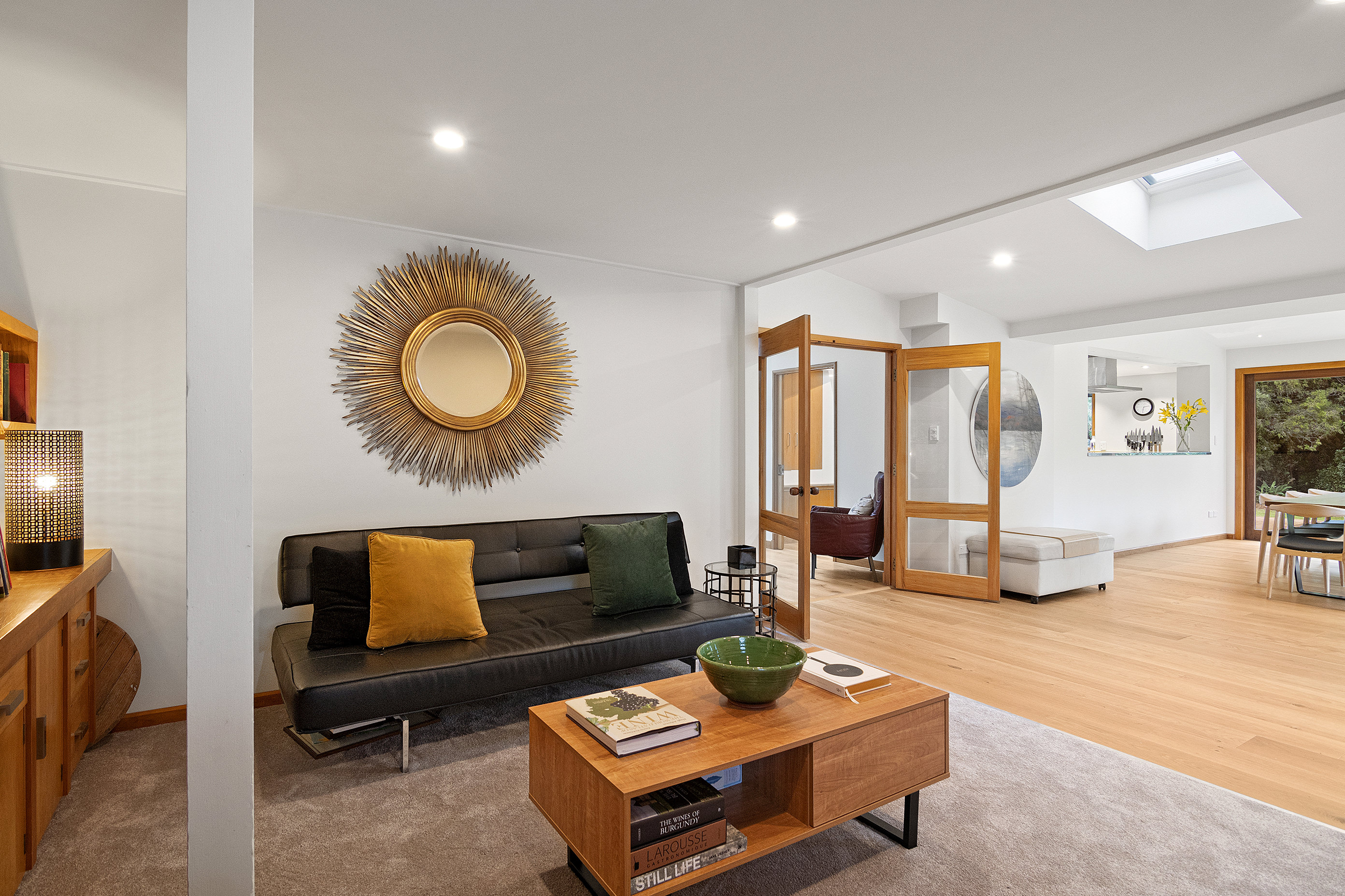 A fine vintage House Image 18